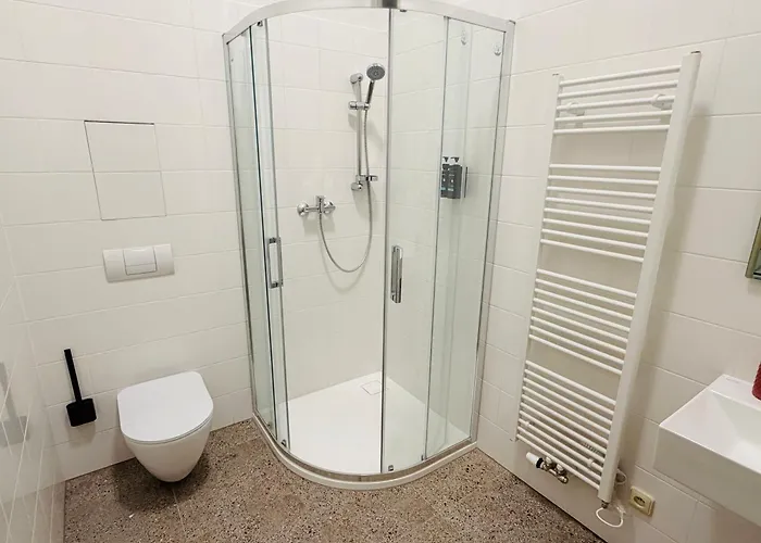 Zitna Downtown 3*