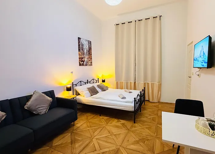 Zitna Downtown Vendégház 3*
