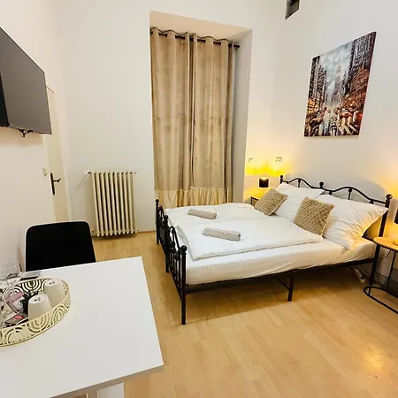 Affittacamere Zitna Downtown 3*