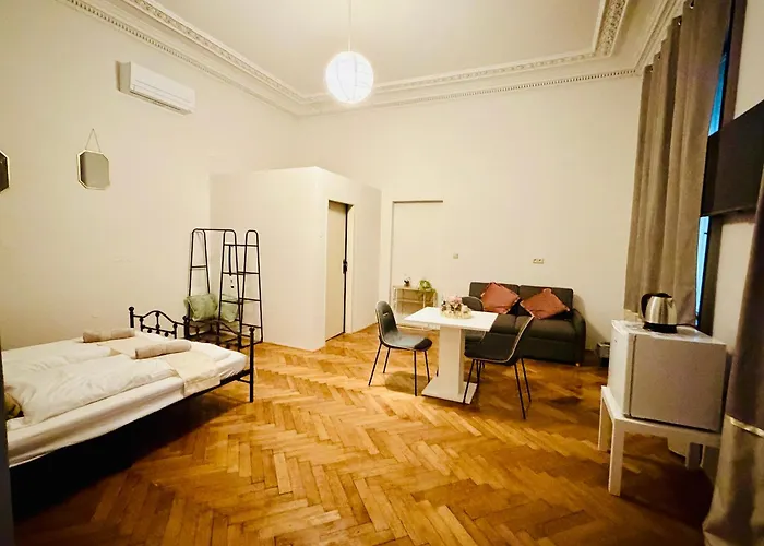 Zitna Downtown 3* Praga