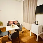 Zitna Downtown Prague