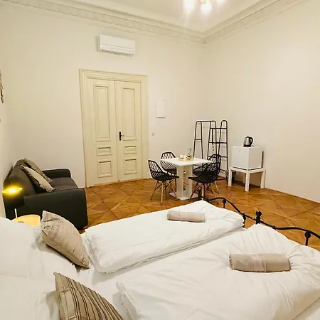 Affittacamere Zitna Downtown Praga